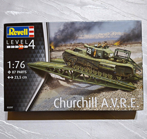 Revell churchill v r e - revell, a.v.r.e