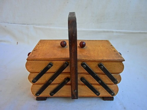 Nähkasten holz miniatur - miniatur,