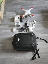 DJI Phantom 3 Advanced mit viel Zubehör