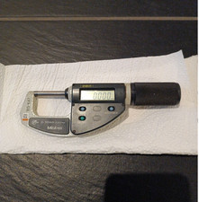 Mitutoyo Absolute Digitale Bügelmessschraube Quickmike 0-30 mm Mitutoyo 293-666