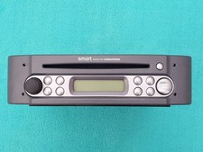 Grundig Smart ForTwo 450 Autoradio CD Radio grau mit Code und Entriegelungsbügel