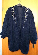 Strickjacke Mohair Stickerei Perlen blau Handgestrickt Schulterbreite ca 68 cm