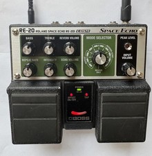 Boss RE-20 Space Echo Effektpedale