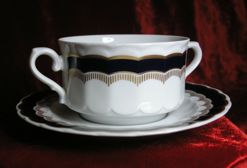 Suppentasse mit untertasse von - suppentasse,