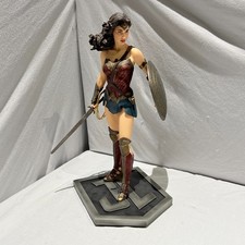 Wonder Woman Statue  - Justice
