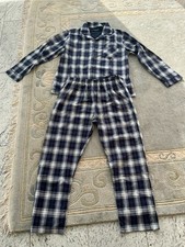 flauschiger Herren-Pyjama