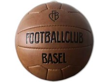 FC Basel Vintage Ball braun