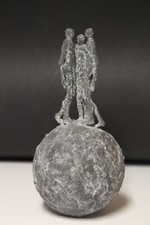 Linde Ergo, Bronzeskulptur