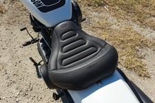 Mustang Touring Solo Sitz für