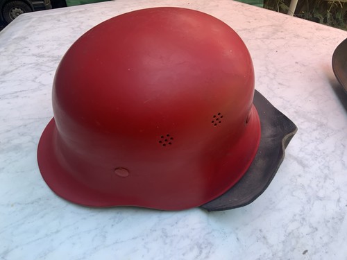 Alter vintage feuerwehrhelm - alter,