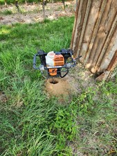 Stihl BT 130  Erdbohrer Mit 60 mm und 100 mm Bohrer Guter Zustand