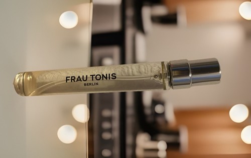 Frau tonis jardin - 16,