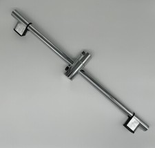 Cornat Wandstange "Andali" - 60 cm Länge - Mit Drucktastenschieber - Verchromt /