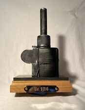 Aufsteller für Uzi SMG Bayo