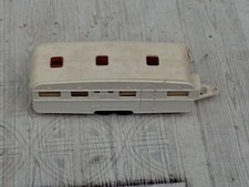 K-2w Wiking 1/87 Wohnwagen (Tandemachse) weiss