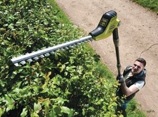 Ryobi RPT4545M Teleskop Heckenschere mit Verlängerung 45cm Messer abwinkelbar