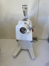 Verkaufe Bauknecht Fleischwolf, Typ A 2-1, Krefft 220V, 450W