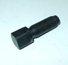 MULTIFIX Vierkantschraube D2