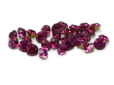 Strasssteine in fuchsia 4mm 30