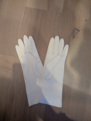 Weiße lederhandschuhe - weiße,