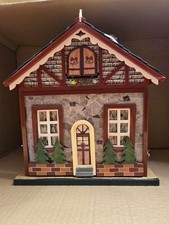 Weihnachten Santa house  Puppenhaus mit Spieluhr – drehbare Figuren