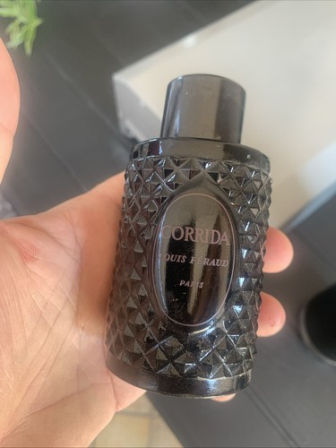 Leere parfumflaschen aus - parfumflaschen,