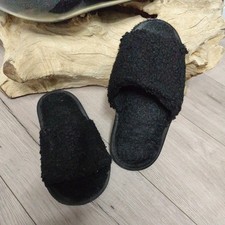Hausschuhe 37 getragen für