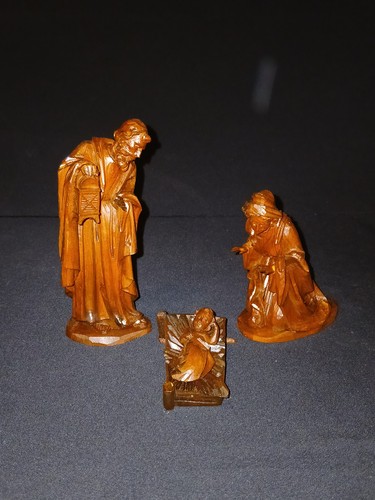 Krippen figuren geschnitzt - figuren,