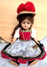 Qualitäts Trachten-Puppen Original Schwarzwald Mädel Marke Zwilling-Fox