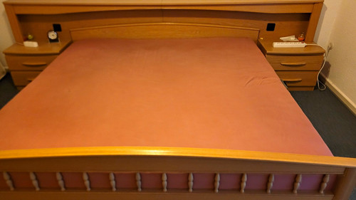 Bettrahmen 180x200 braun - bettrahmen,