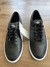 Adidas Court Spin Gr. 42 NEU