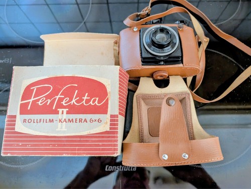 Perfekta rollfilm kamera - perfekta,