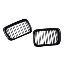 Paar glänzend schwarz