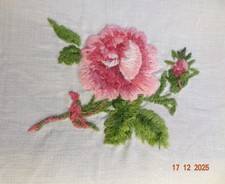 VINTAGE TISCHDECKE ROSEN
