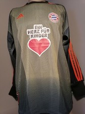 FC ⚽Bayern⚽ München Trikot L Saison 2003 SONDERTRIKOT HERZ FÜR KINDER O. KAHN