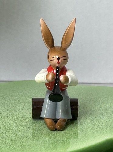 1013 sitzender hase - 1013/26,