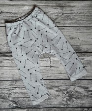 Bequeme Hose Jogginghose Sarouelhose Pfeile Gr. 86/92 grau Handmade with ❤️