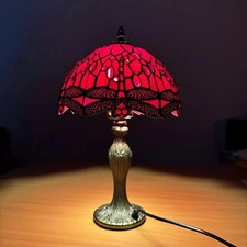 Traditionelle rote Libelle