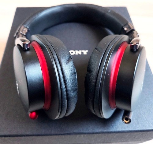 Sony mdr bq - 1r,