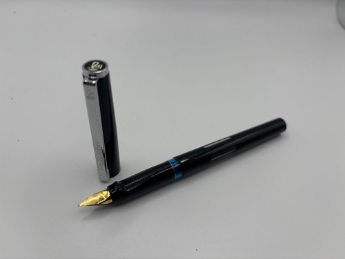 Pelikan pelikano p450 modell - ,