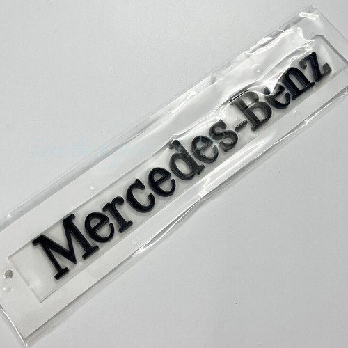Für mercedes benz - mercedes, schriftzug