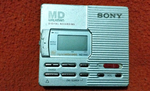 Tragbarer minidisc player - player, md