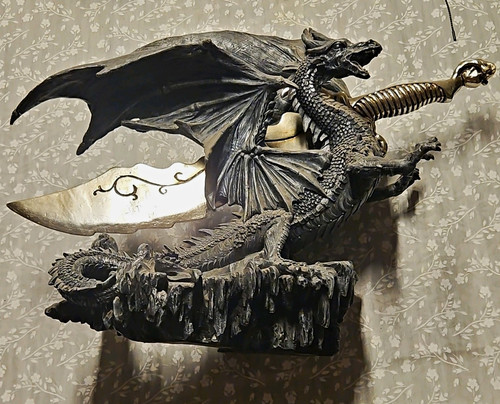Fantasy drachen figur mit - drachen-figur,