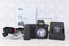 Nikon 1 V2 Gehäuse in Schwarz - Nur 3603 Klicks - GT24 Hit!
