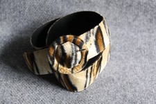 SCHÖNER GÜRTEL TIERFELLOPTIK BEIGE - BRAUN GETIGERT   GRÖSSE 90, BREITE 4,7 CM 