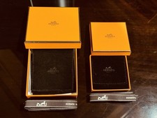 2 HERMÈS Boxes with Velvet