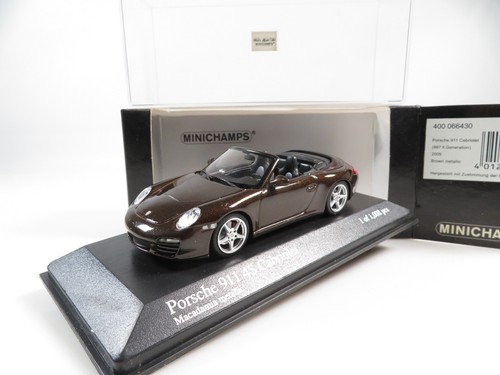 Minichamps 400066430 - 1:43,