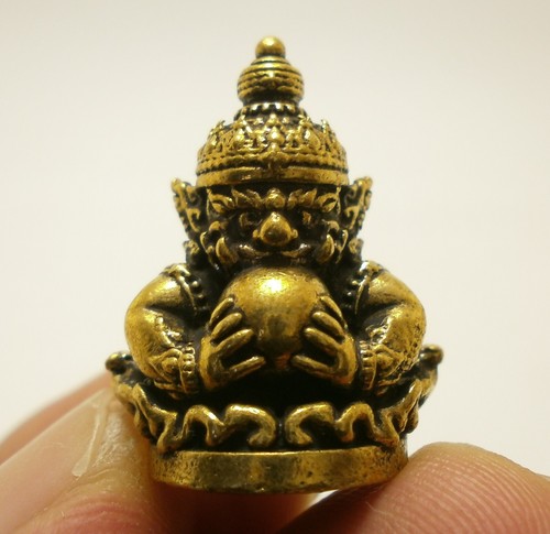 Magisches phra rahu - phra,