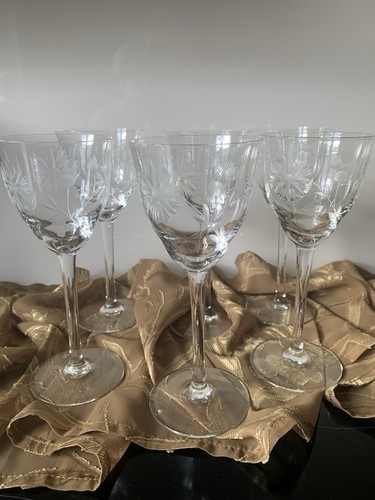 Vintage stil weingläser aus - vintage-stil,