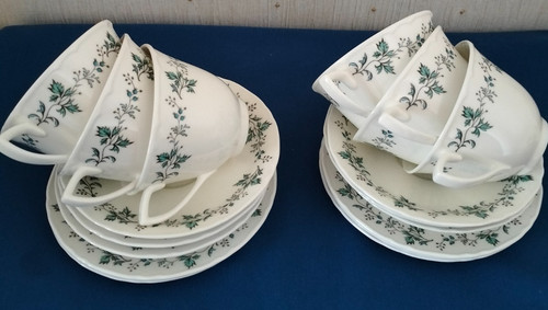 Royal worcester fine bone - royal,